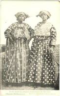Deux Types Du Peuple, Mulatresses De Surinam (Guyane Hollandaise) - Suriname