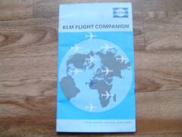 CB1  KLM  Flight Companion Document Pour Passagers Avec Instructions De Sécurité, Cartes De Vol (voir Descriptions) - Cancelleria