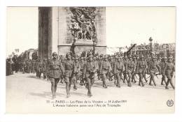 CPA : Fêtes De La Victoire : L'Armée Italienne  Passe Sous L'Arc De Triomphe - War 1914-18