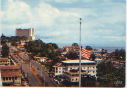 Liberia, Monrovia, Broad Street And Ducor Intercontinental Hotel, Editions Hoa-Qui N°4006, N´a Pas Circulé - Liberia