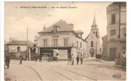 NEUILLY SUR MARNE - SEINE SAINT DENIS - RUE DU GENERAL DOUZELOT - ATTELAGE - ANIMATION - Neuilly Sur Marne