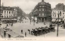 59.....NORD.. ......ROUBAIX....GRANDE PLACE ET RUE DE LA GARE..... .. ÉC RIT E....... ‹(•¿• )› - Roubaix