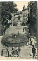 CPA 41 BLOIS ESCALIER MONUMENTAL ET STATUE DE DENIS PAPIN - Blois