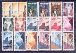 Réunion N°262 à 280 Neufs Charniere  (19 Valeurs) Série Complète Rousseurs Sur Les 263 Et 264 - Unused Stamps