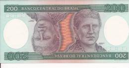 BRASIL BRAZIL BRASILE 200 CRUZEIROS 1981/85 Uncirculated FDS Bill Banknote Banconota - Brazil