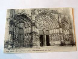 Carte Postale Ancienne : BAZAS : Portique Principal De La Cathédrale St Jean - Bazas