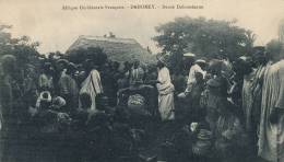 ( CPA AFRIQUE )  DAHOMEY  /  Danse Dahoméenne  - - Dahomey