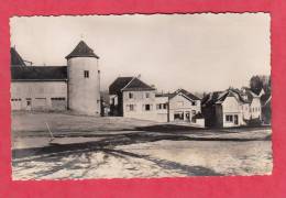 CPSM - ALTKIRCH - Place Xavier Jourdais - 1955 - Altkirch