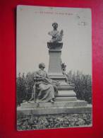 CPA 59  LE CATEAU LA STATUE SEYDOUX   VOYAGEE 1914 TIMBRE - Le Cateau