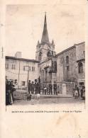 C.P.A. NEUVE DOS SEPARE NON ECRITE SAINT PAL EN CHALANCON HAUTE LOIRE PLACE DE L'EGLISE 43500 ANIMATION CONSCRITS ? - Craponne Sur Arzon