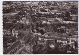 NORT SUR ERDRE - Vue Aérienne Sur L'église Et Le Carrefour Principal - Nort Sur Erdre