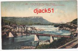 Table Rock And Ray Dam, Oregon - Mt PITT IN DISTANCE. ROAD OF THOUSAND WONDERS - Altri & Non Classificati