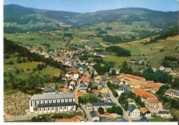 Delcampe - CP  68  ORBEY    Vue  Aérienne  Au Centre  La  Maison  De Vacances  " BEAU  SITE " - Orbey