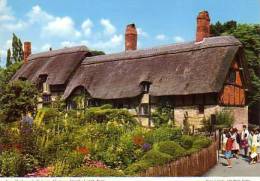 C 8225  - Anne Hathaway's Cottage - Shottery - ANGLETERRE -  Belle Cp - - Autres & Non Classés