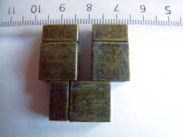 3 Fermoirs Aimantés Bronze Environ 20x13x6mm - Parels