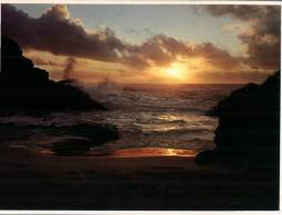 (129) USA- Hawaii Sunrise Over Blowhole - Otros & Sin Clasificación