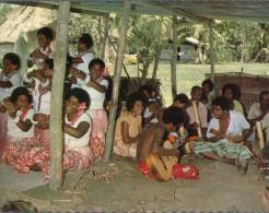 (129)  Village Women In Fiji - Figi