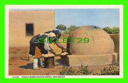 PUEBLO OF  LAGUNA, NEW MEXICO - WOMEN BAKING BREAD - ANIMATED - HOTELS-SHOPS FRED HARVEY RESTAURANTS - - Other & Unclassified