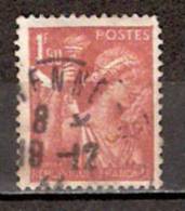 Timbre France Y&T N° 652 (3) Obl.  Type Iris.  1 F 50. Rouge-brun. Cote 0,15 € - 1939-44 Iris