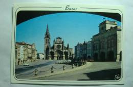 D 33 - Bazas - Cathédrale Et La Mairie - Bazas