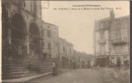 63....PUY DE DOME.....VOLVIC....PLACE DE LA MAIRIE ET RUE DU BAS VOLVIC...NON..ECRI T E .. ... . ‹(•¿• )› - Autres & Non Classés