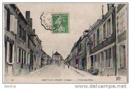 89 LIGNY LE CHATEL - L Hotel De Ville - Ligny Le Chatel