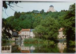 CP Dun Sur Meuse La Meuse Vue Sur Eglise Maison Village - Dun Sur Meuse