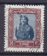 Jordan 1975 Mi. 969      30 F King König Hussein II. In Uniform - Giordania