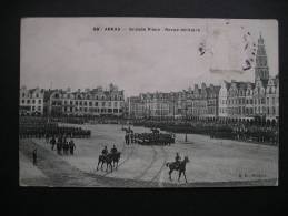 Arras-Grande Place-Revue Militaire - Nord-Pas-de-Calais