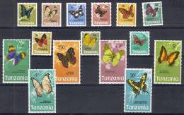 TANZANIE Papillons, (YVERT N° 33/47) Neuf Sans Charniere **. MNH - Papillons