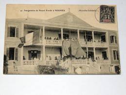 Carte Postale Ancienne : Nouvelle Caledonie : NOUMEA : Inauguration Du Nouvel Evéché , Animé, Avec Timbre - Neukaledonien