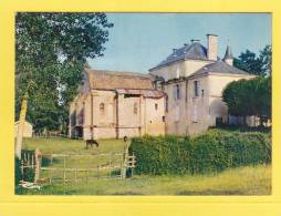 CPSM - COUHE VERAC - Chateau Et Chapelle De L'Abbaye De Valence - Couhe