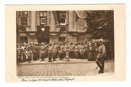 CPA :Pologne : Przemysl : Revue Le 6 Juin 1915 Devant L´Hôtel De Ville De Przemysl : Animation - Oorlog 1914-18