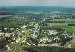 Le Mesnil Saint Denis - La Verrière. Mutuelle De L´Education Nationale. Résidence "Denis Forestier" - Le Mesnil Saint Denis