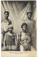 Carte Postale Ancienne Gabon - Femmes. Mission Des P.P. Du Saint Esprit - Gabon
