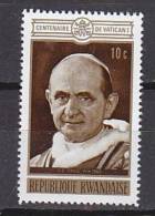 B0848 - RWANDA Yv N°400 ** PAUL VI - Neufs