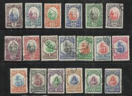 SAN MARINO 1929 VEDUTA VIEW PALAZZO DEL CONSIGLIO E BUSTO DELLA LIBERTA' SERIE COMPLETA COMPLETE SET USATA USED OBLITERE - Used Stamps