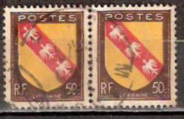 Timbre France Y&T N° 757 Paire (1) Obl.  Armoiries De Lorraine.  50 C. Brun, Jaune Et Rouge. Cote 0,30 € - 1941-66 Escudos Y Blasones