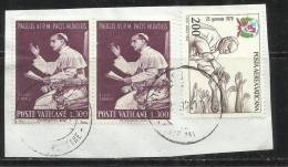 VATICANO VATIKAN VATICAN 1965 PAPA PAOLO VI ONU LIRE 300 + 1980 VIAGGI DEL PAPA POSTA AEREA AIR MAIL LIRE 200 USED - Used Stamps