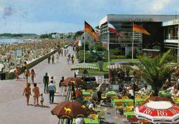 01079 GRÖMITZ -  Blick Auf Die Strandhallen-Terasse - Groemitz