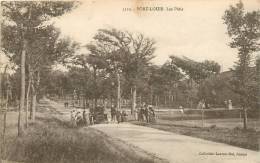 CPA  PORT LOUIS  LES PATIS   AUTOMOBILE  COLL. LAURENT NEL  SCANS RECTO VERSO - Port Louis