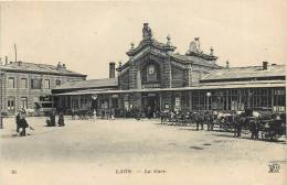 02 LAON LA GARE - Laon