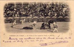 Corrida De Toros - Se Leventa El Toro Muerto Al Toril -  (51815) - Tauri