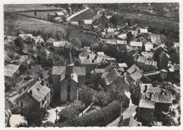 CPSM EN AVION AU DESSUS DE... LE PONT DE MONTVERT, VUE AERIENNE SUR L´EGLISE ET LE TEMPLE, LOZERE 48 - Le Pont De Montvert