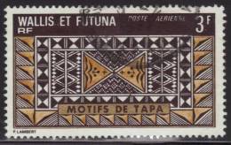 WALLIS Et FUTUNA 1975   Poste Aerienne PA 58 Oblitéré Cachet Haut  Motifs De Tapa. - Used Stamps