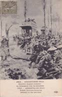 CPA 59 @ ARMENTIERES @ Omnibus Anglais Amenant De L'infanterie Vers Les Tranchées En 1914 @ Guerre - Armentieres