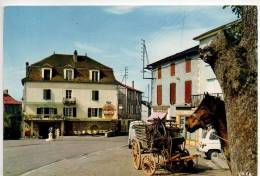 REF 110 - CPSM 46 En Quercy SOUSCEYRAC Auberge Prunet Attelage - Sousceyrac