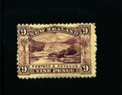 NEW ZEALAND - 1899 FIRST PICTORIAL  9 D. PURPLE  PERF. 11  NO WMK  MINT - Neufs