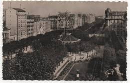 Delcampe - - 92 - CLICHY. - La Place Des Martyrs - Scan Verso - - Clichy