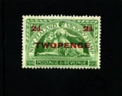 NEW ZEALAND - 1920  VICTORY OVERPRINT 2 D. On ½ D.  MINT VERY LIGHTLY HINGED - Neufs